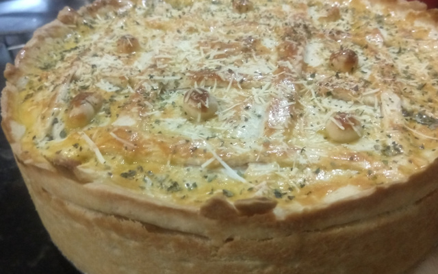 Empadão de frango com catupiry