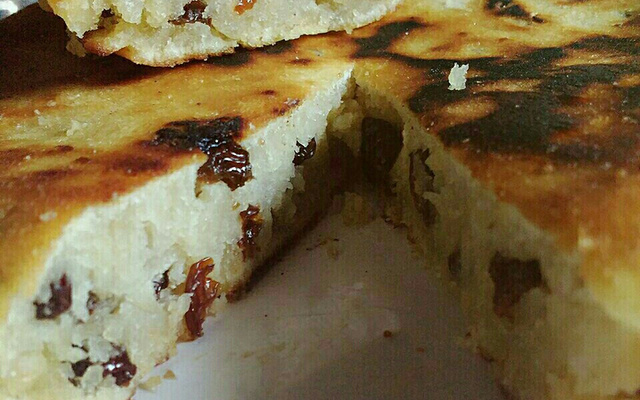 Bruaca com uva passa