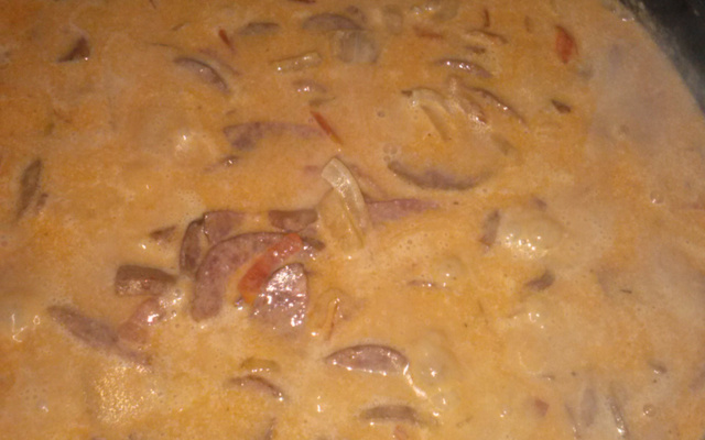 Estrogonofe de calabresa