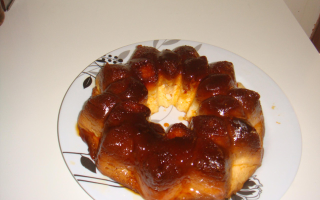 Pudim de pão (falso pudim de leite condensado)