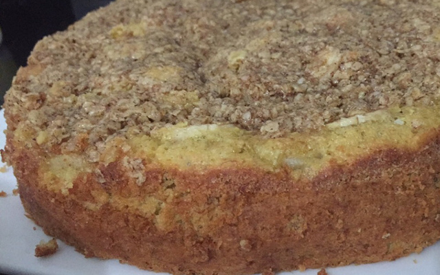 Bolo de banana com aveia