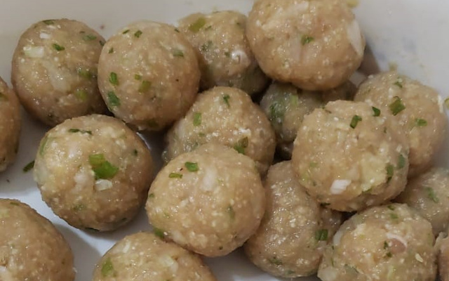 Almôndega de frango