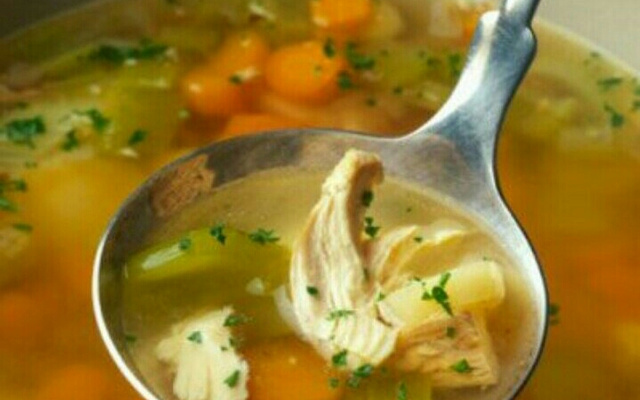 Sopa de galinha