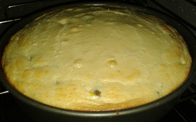 Torta salgada de sardinha