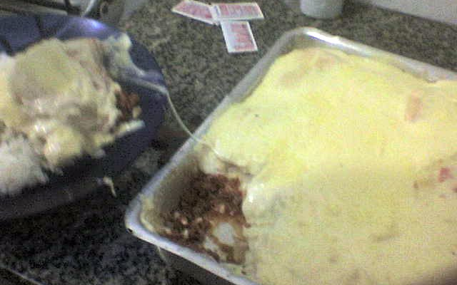 Macarrão escondidinho da Tyvinha