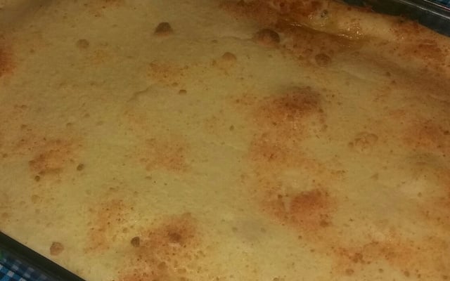 Torta de batata com frango cremoso