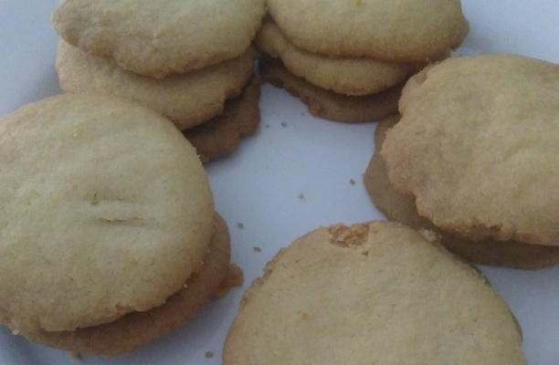 Biscoitinhos doces rápidos