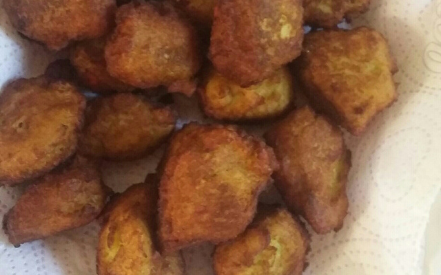 Bolinho de arroz verde de liquidificador