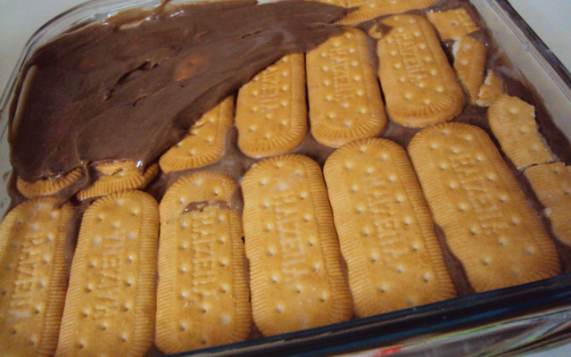 Bolo bolacha de chocolate