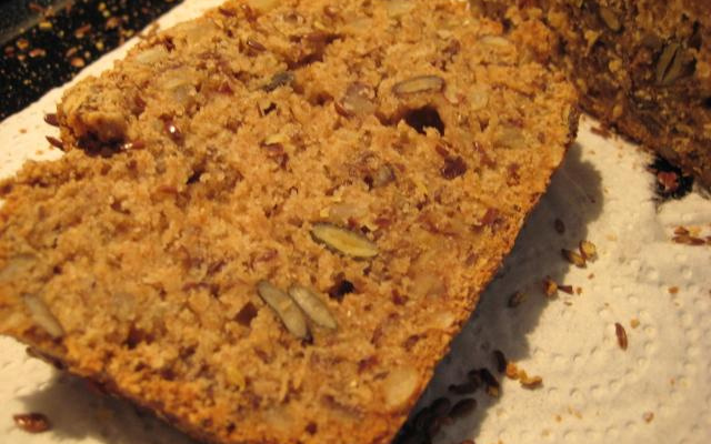 Pão de cereais fácil