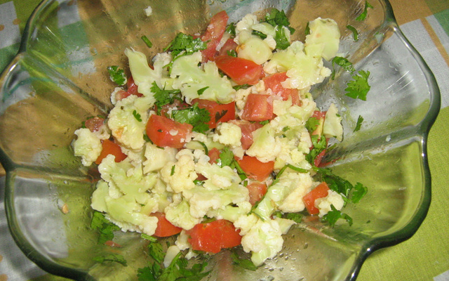 Salada de couve-flor