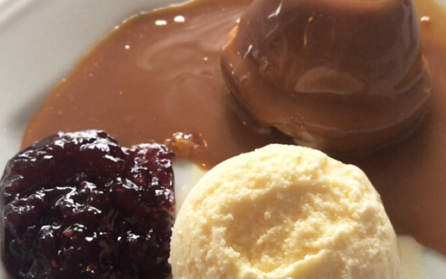 Petit gâteau de doce de leite