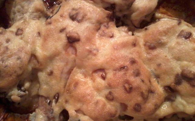 Frango assado com creme de cebola