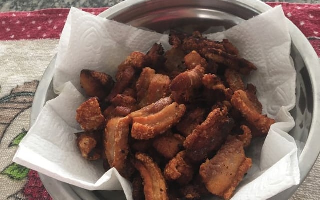 Torresmo crocante e sequinho