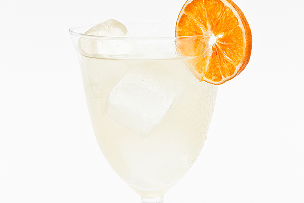 Cointreau Fizz Exotique