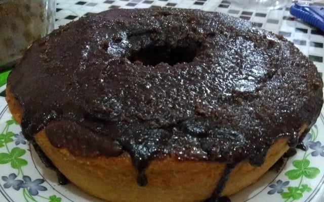 Calda de chocolate para bolo de cenoura