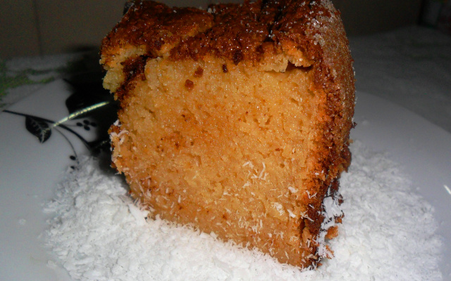 Bolo de coco mágico