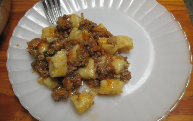 Nhoque fácil sabor de frango