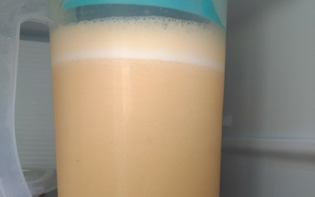 Suco de maracujá com leite condensado