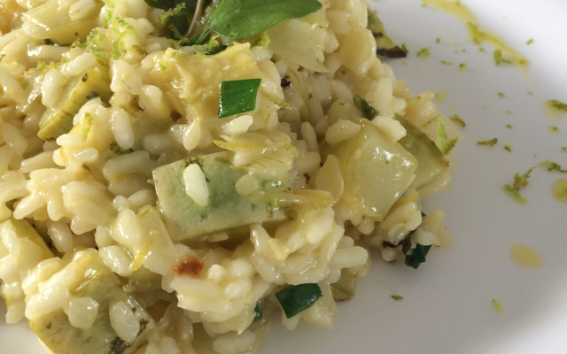 Risoto de abobrinha e limão siciliano