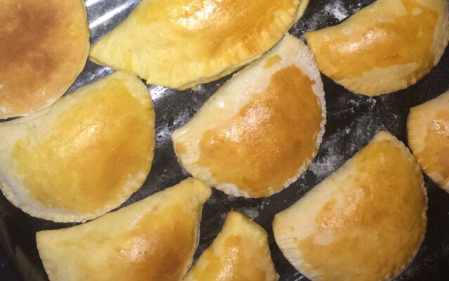 Massa básica para salgados assados