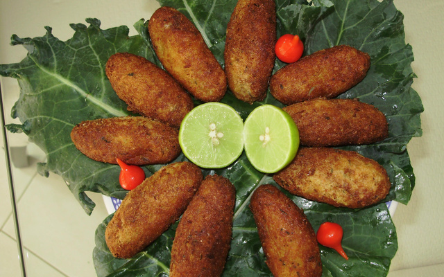 Bolinho de bacalhau com mandioca
