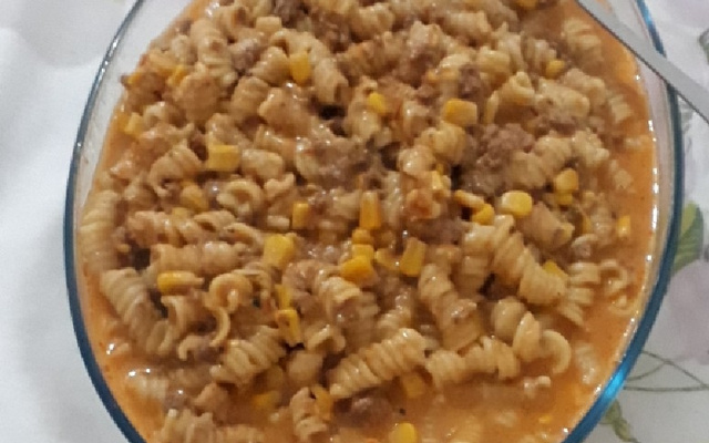 Macarrão cremoso de panela de pressão