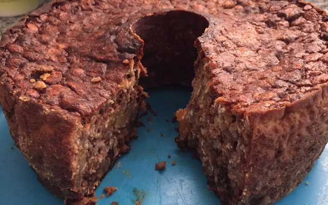 Bolo de aveia com frutas secas (light)