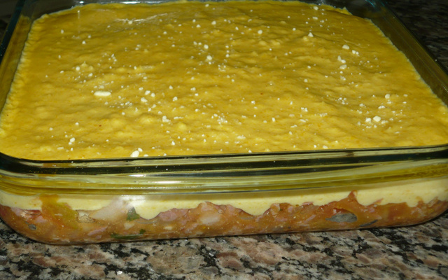 Linguiça com creme de milho