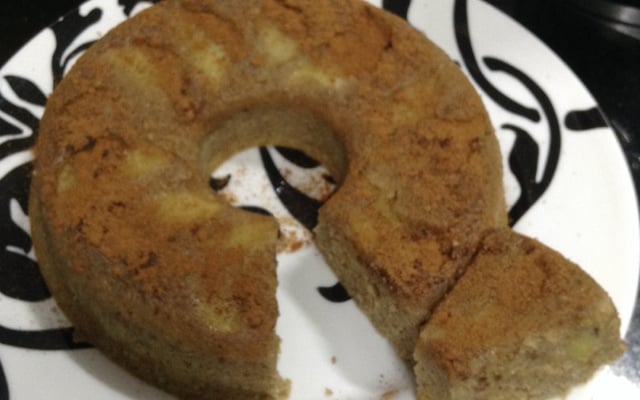 Bolo saudável de banana e maçã