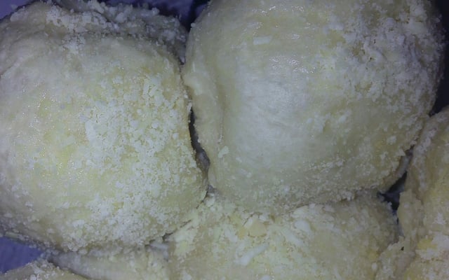 Pão delícia (um pãozinho típico da Bahia)