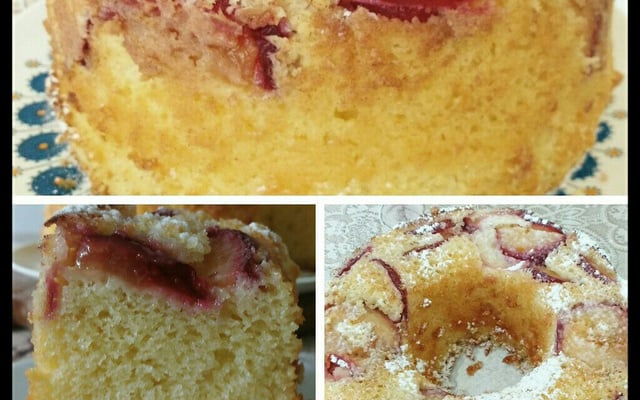 Bolo de iogurte com ameixa