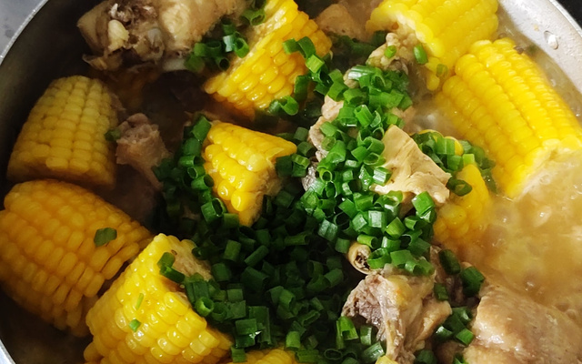 Frango com milho verde