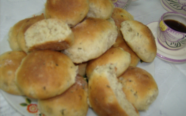 Pãezinhos de Cebola e Cebolinha
