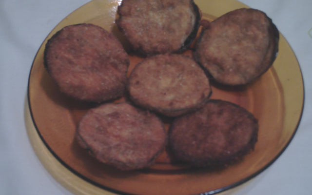 Berinjela a milanesa