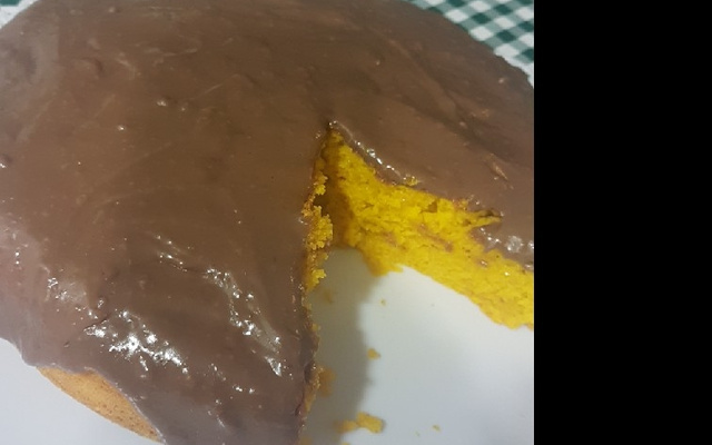 Bolo prático de cenoura