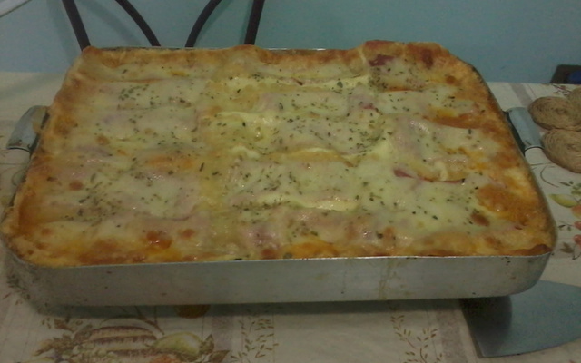 Lasanha com frango ao molho branco