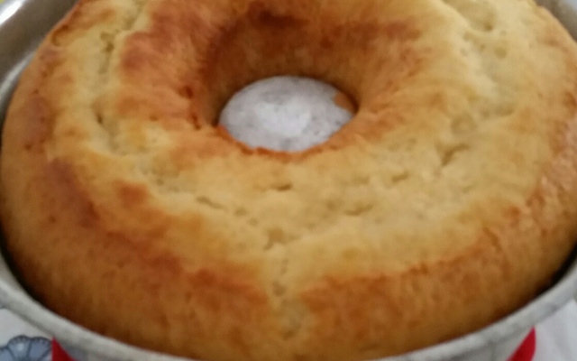 Bolo de trigo simples