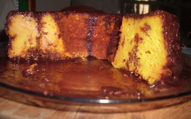 Pudim de cenoura com farinha de rosca