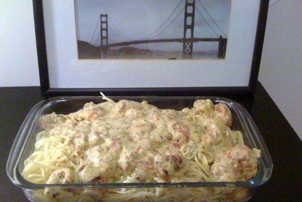 Linguine à carbonara de linguiça