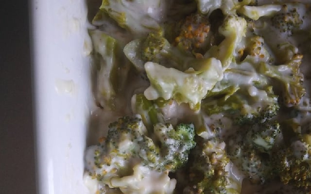 Brócolis com molho branco light