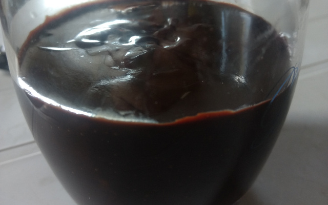 Chocolate quente com barra de chocolate