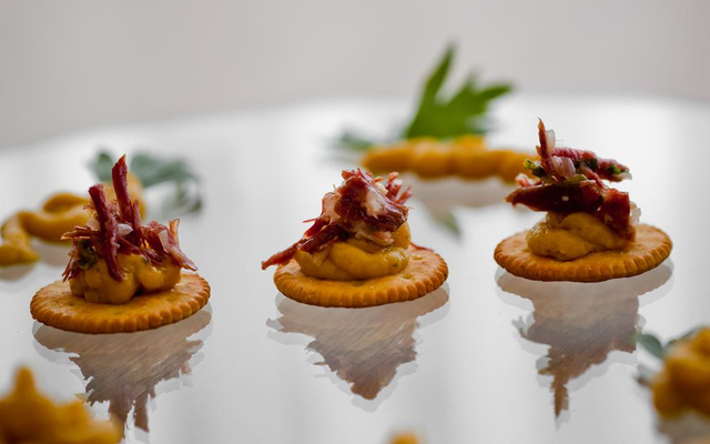 Canapés brasileiros