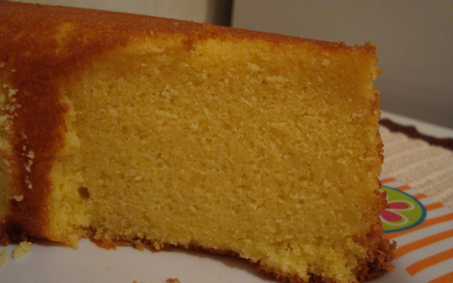 Bolo de fubá cozido