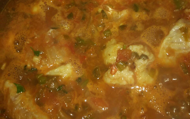 Filé de peixe ensopado