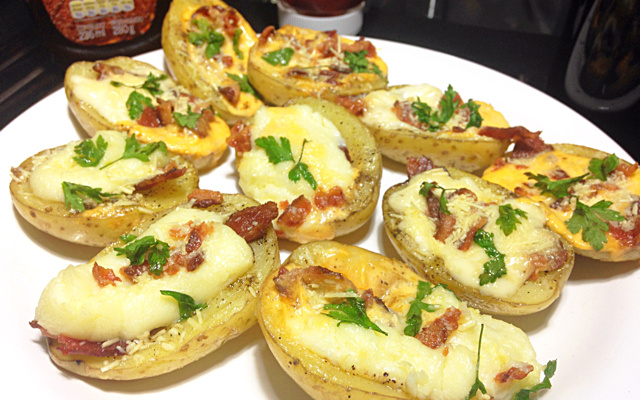 Batata recheada com bacon