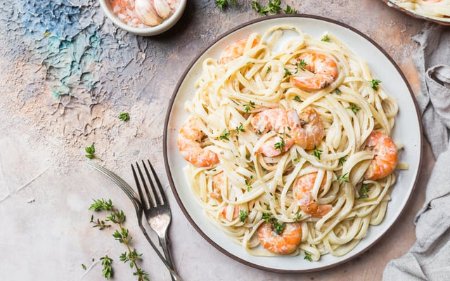 Camarão ao molho branco especial