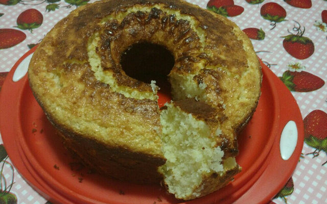 Bolo de flocos de arroz de liquidificador