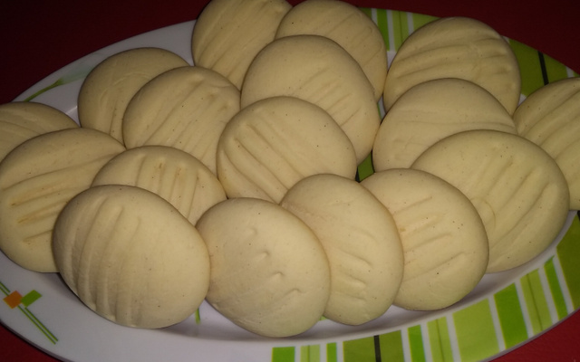 Sequinhos de leite condensado