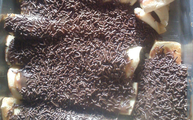 Panqueca doce de brigadeiro